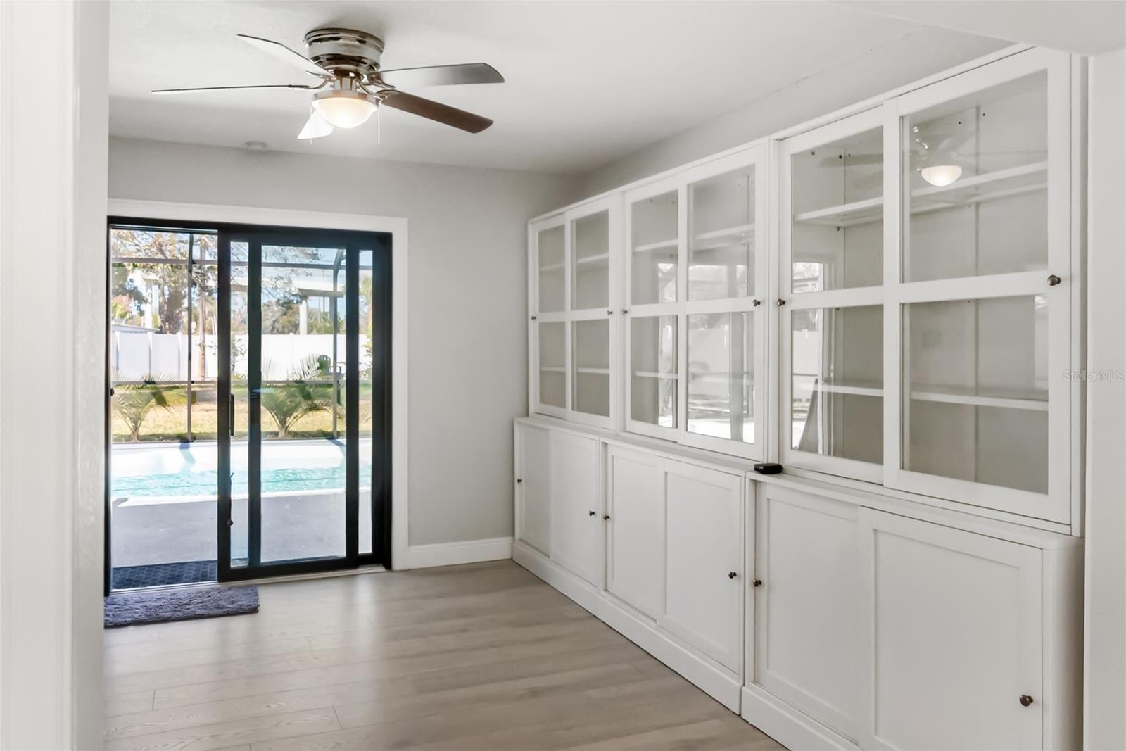 RIDGEWOOD LAKES - Residential