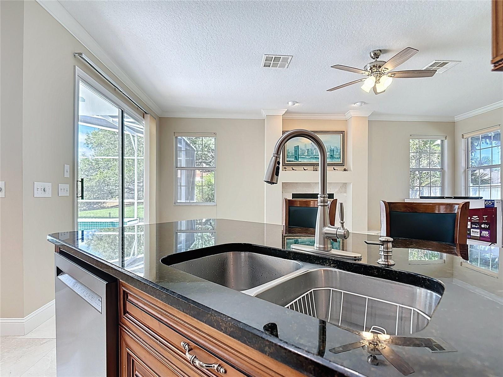 HUNTERS STAND AT CARILLON - Residential