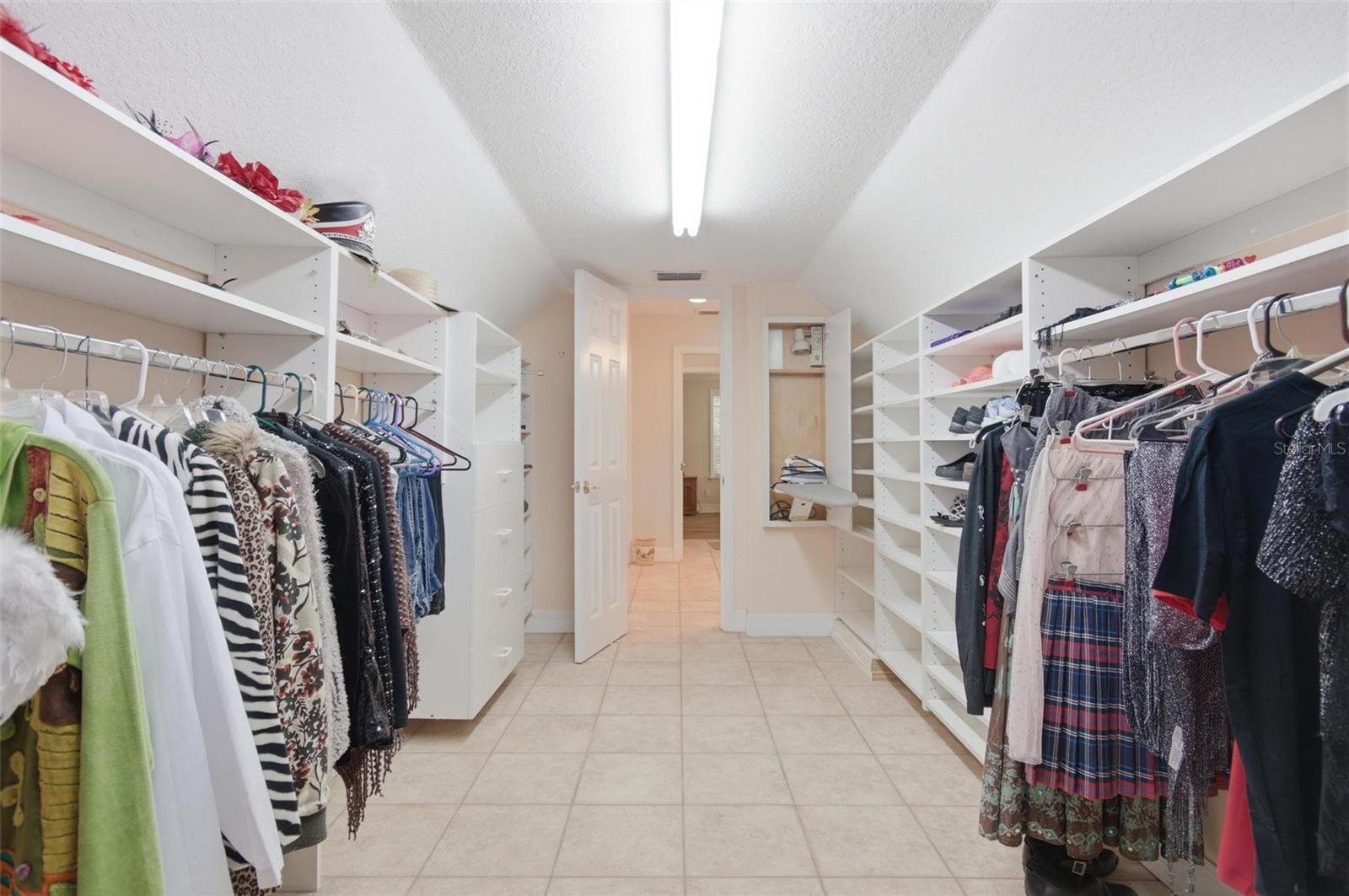 FAIRCHILD OAKS PH 1 - Residential