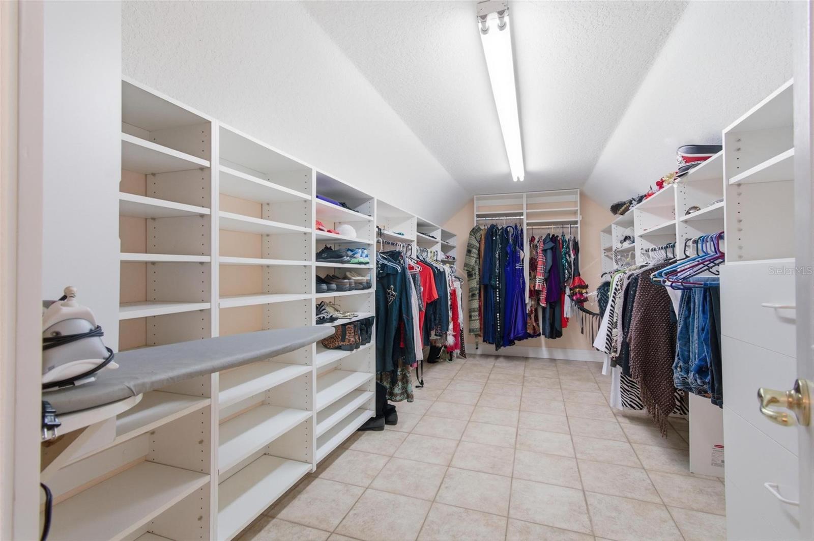 FAIRCHILD OAKS PH 1 - Residential
