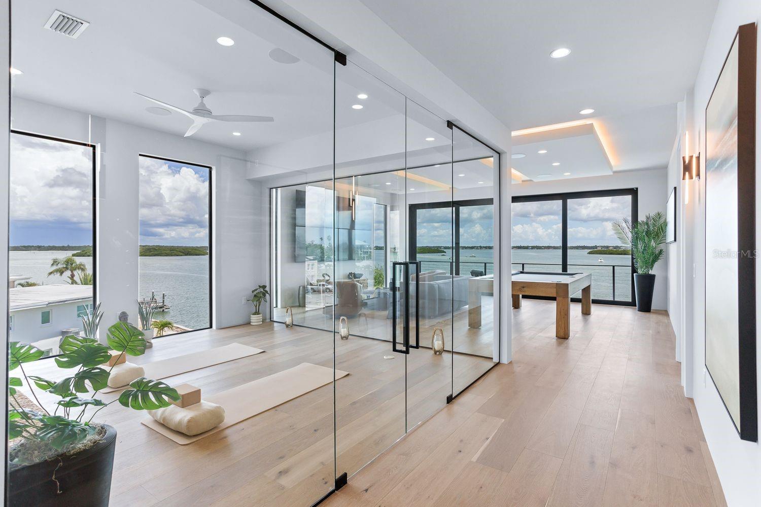 WILLIAMS BILL MADEIRA HARBOR SUB 3RD ADD - Residential