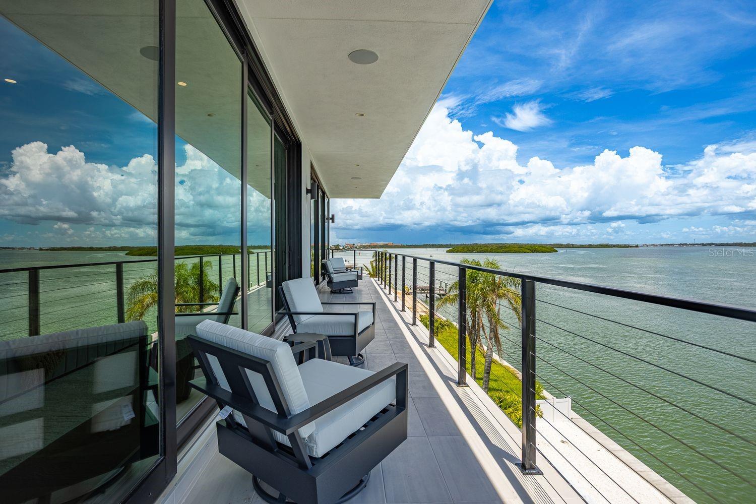 WILLIAMS BILL MADEIRA HARBOR SUB 3RD ADD - Residential