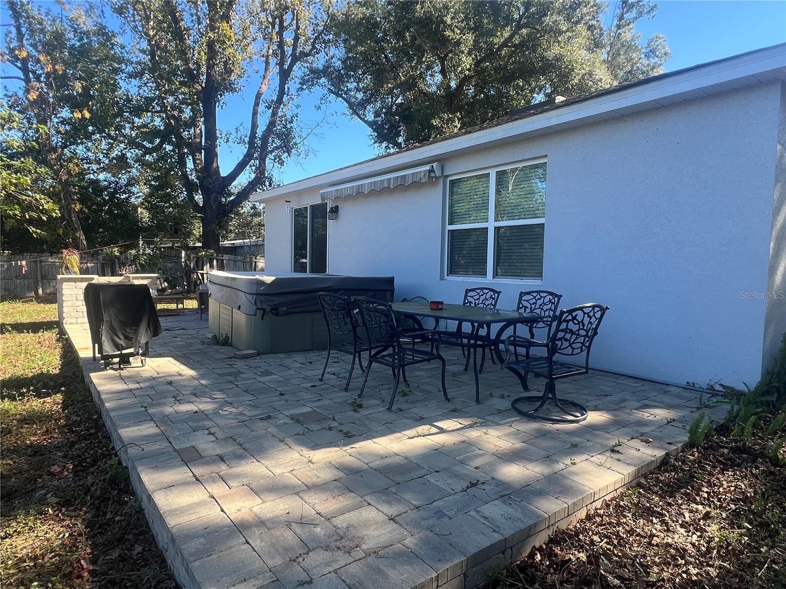 1493 PARK DRIVE