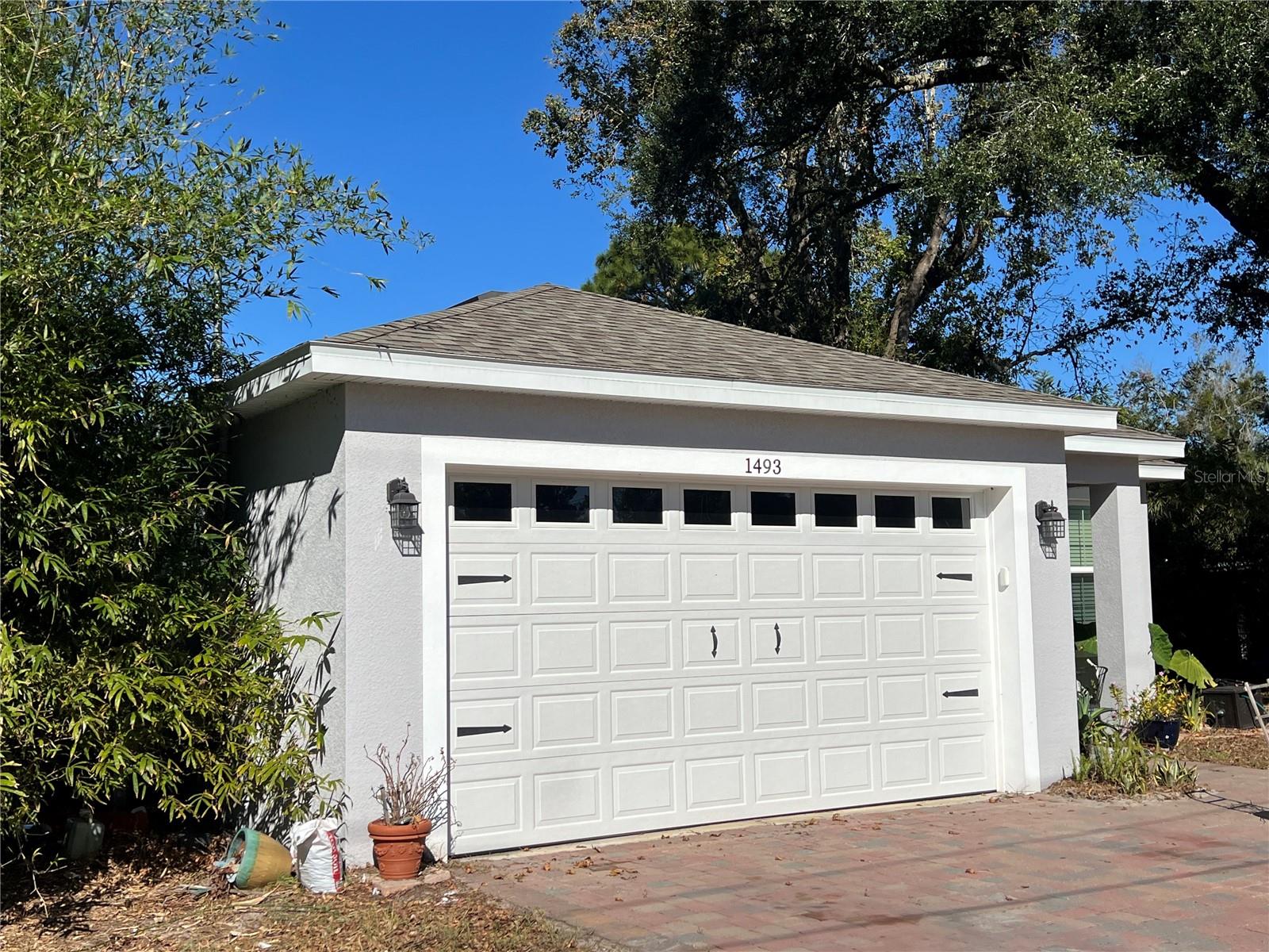 1493 PARK DRIVE