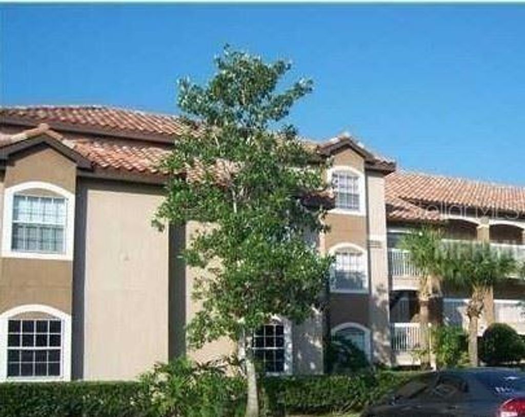 Photo of 14001 Fairway Island Drive #534, Orlando, FL 32837 (MLS # O6381118)