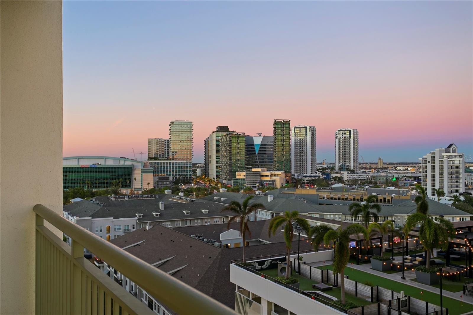 450 KNIGHTS RUN AVENUE 1102