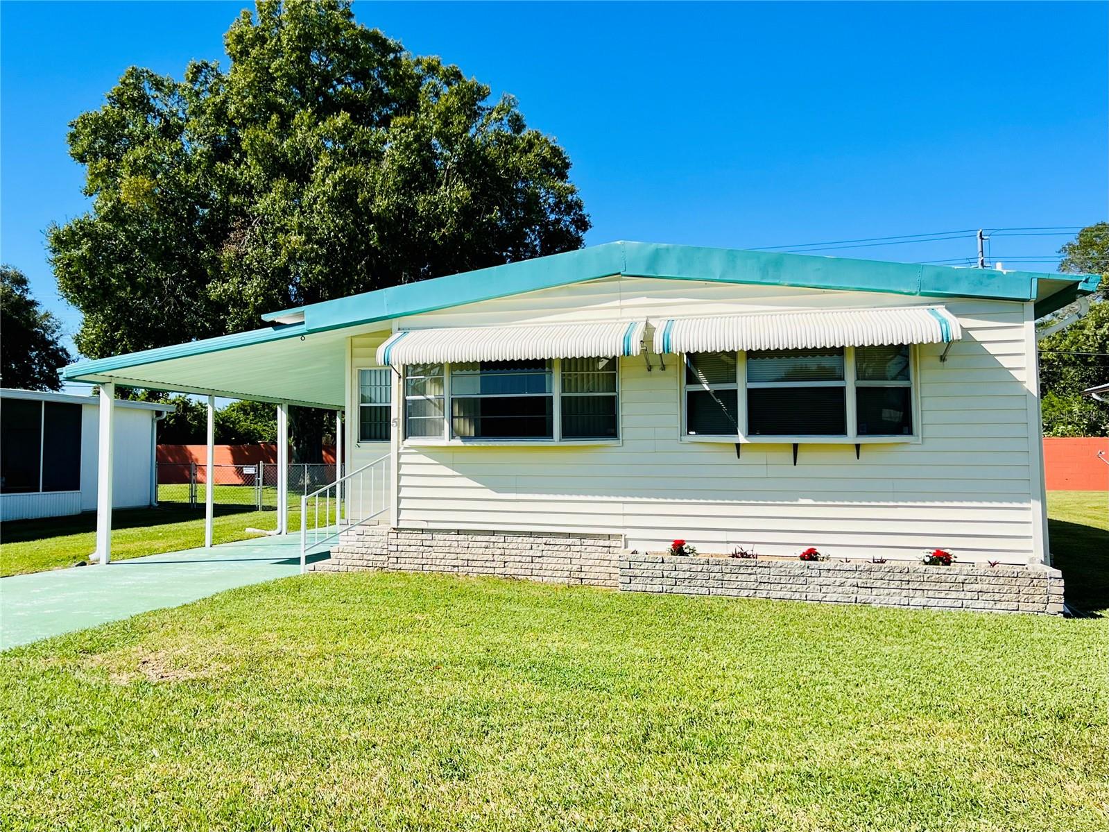 CITRUS WOODS ESTATES - Residential