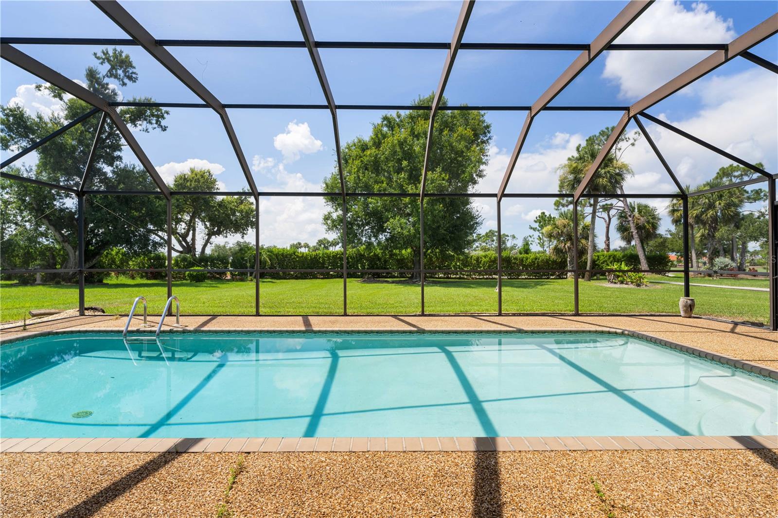 KINGS XING - Residential