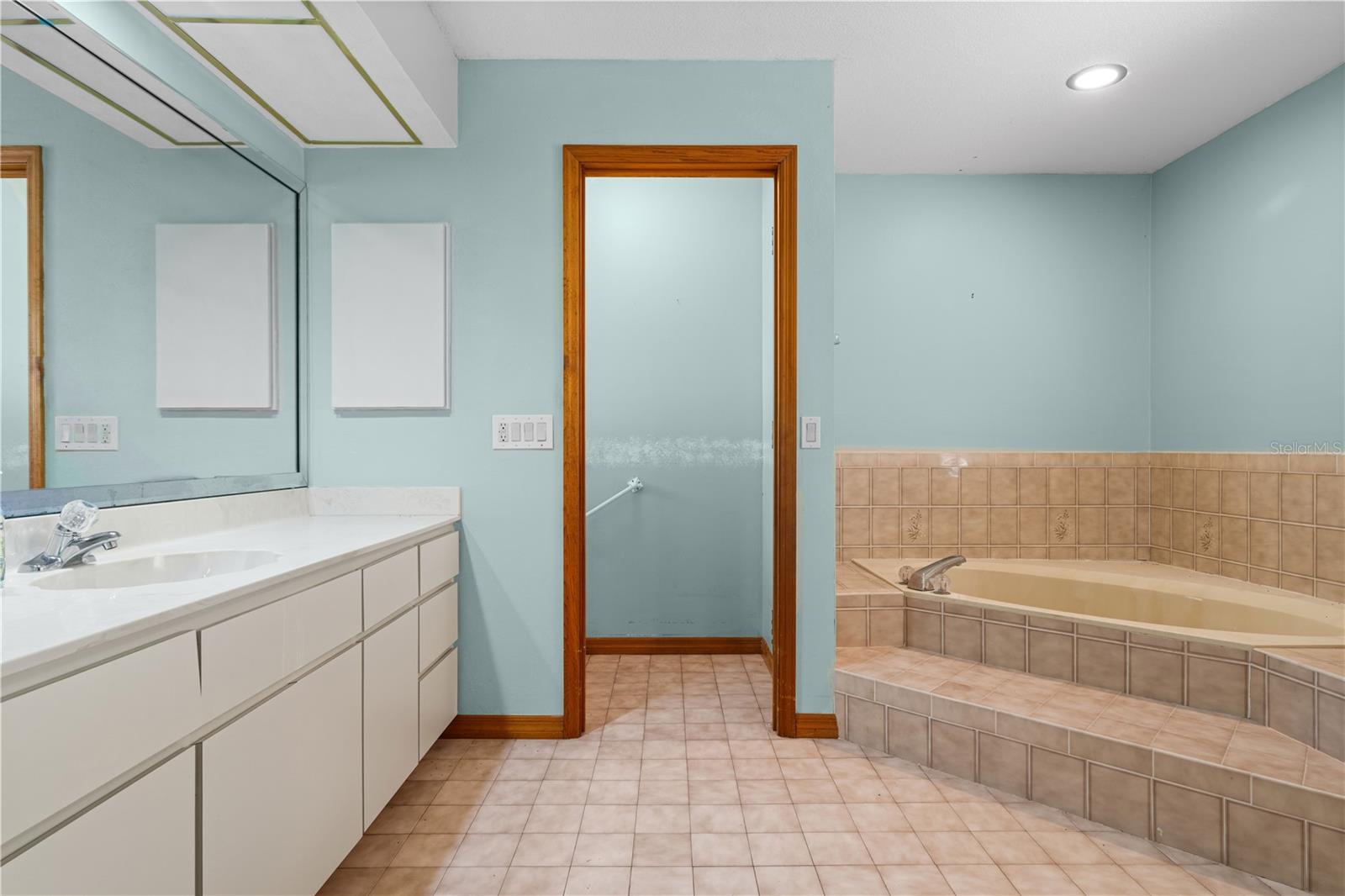 KINGS XING - Residential