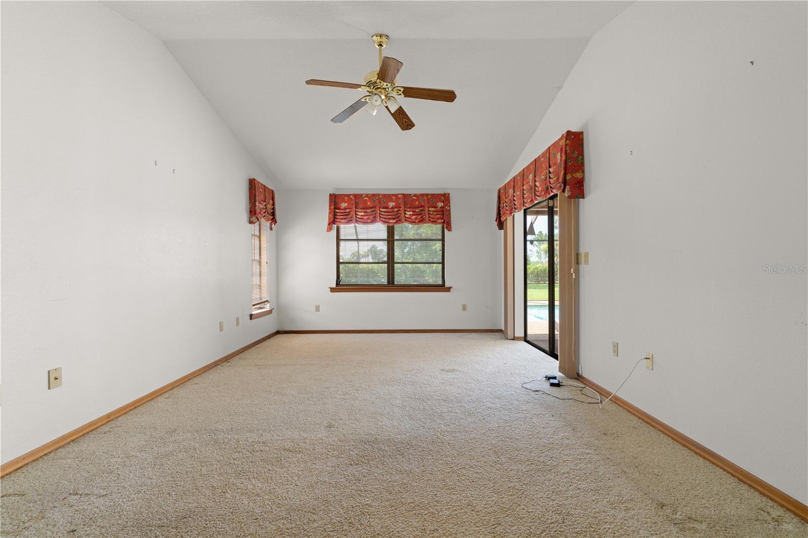 KINGS XING - Residential