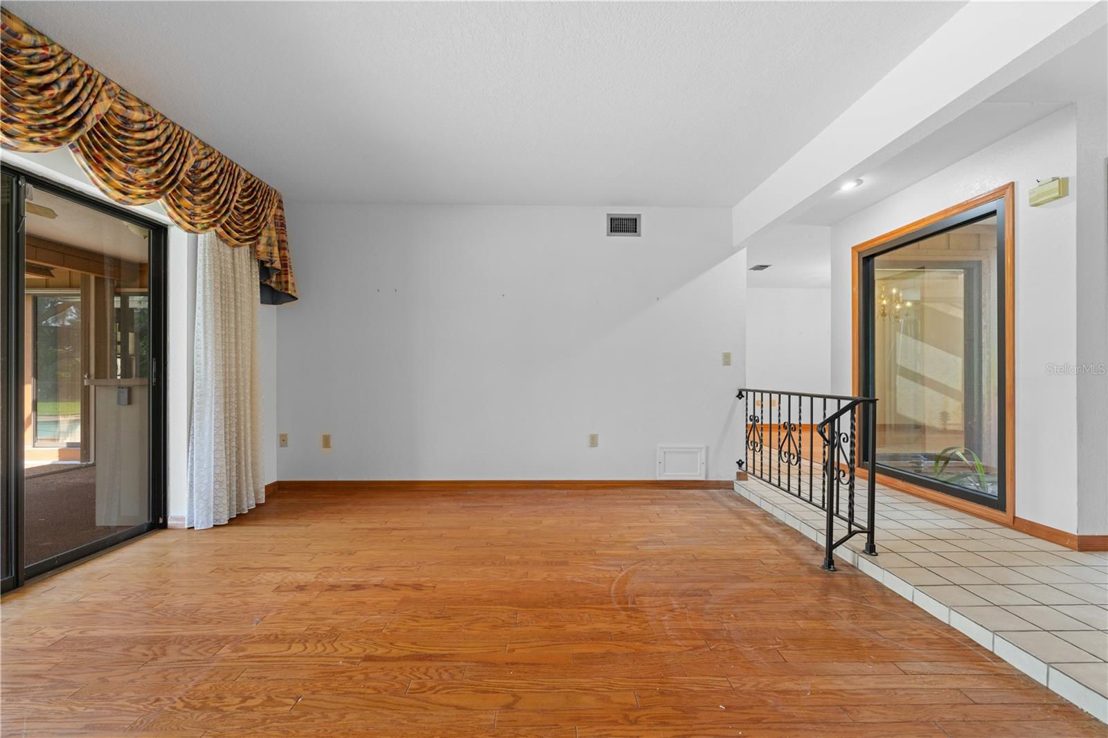 KINGS XING - Residential