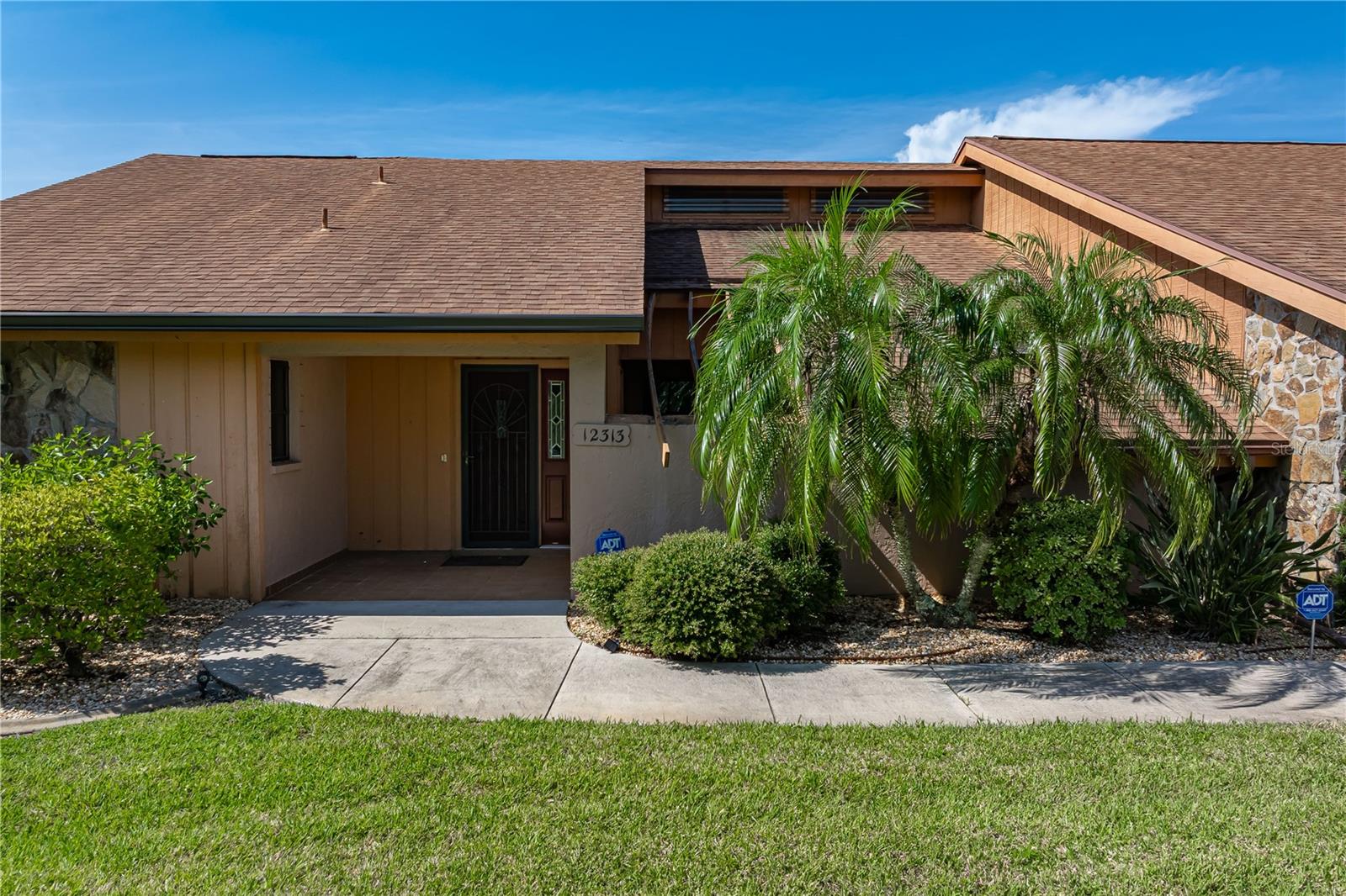 KINGS XING - Residential