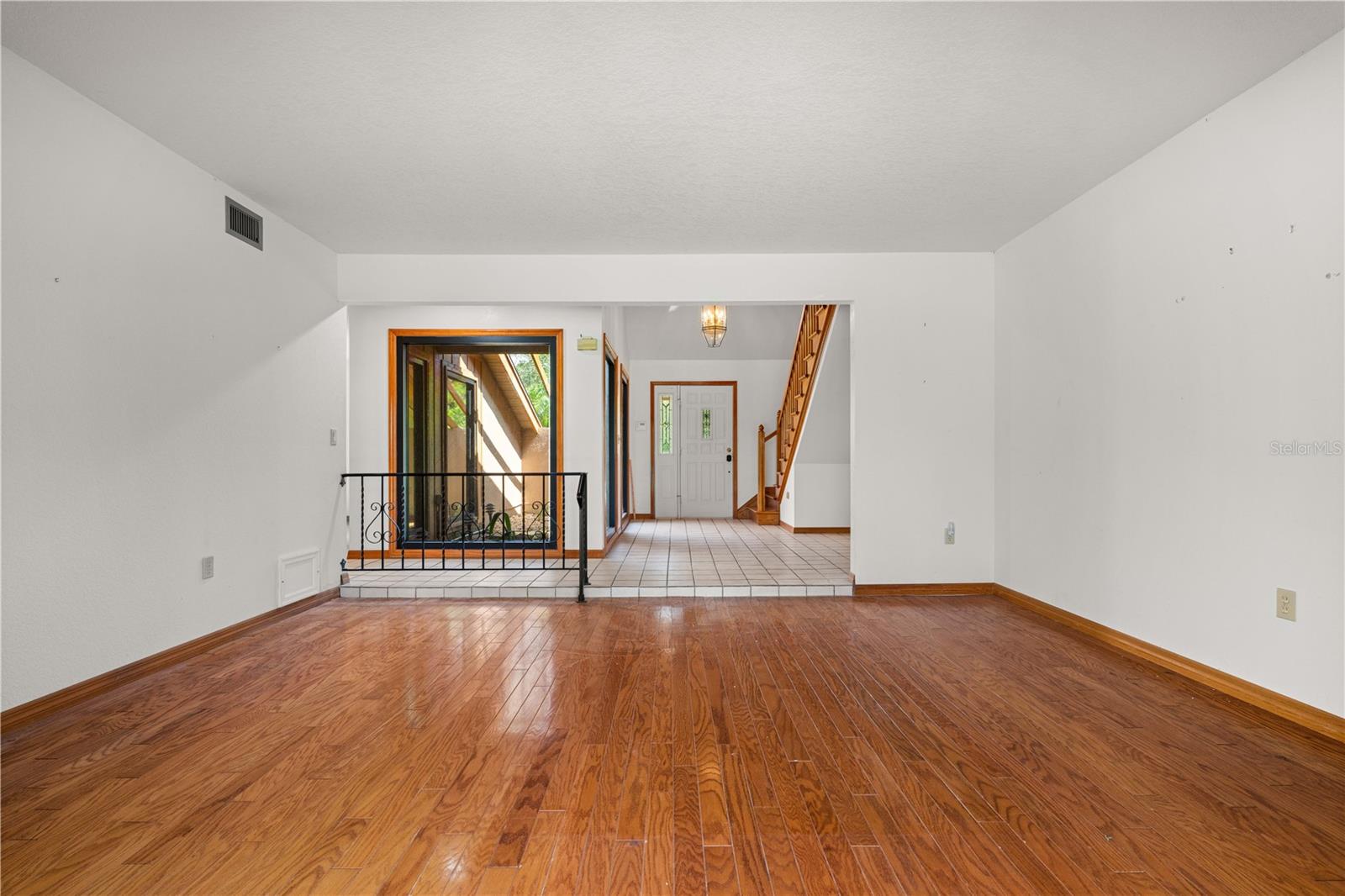 KINGS XING - Residential