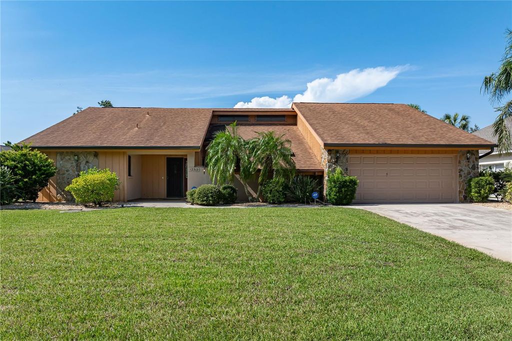 Photo of 12313 SW Kingsway Circle, Lake Suzy, FL 34269 (MLS # C7512768)
