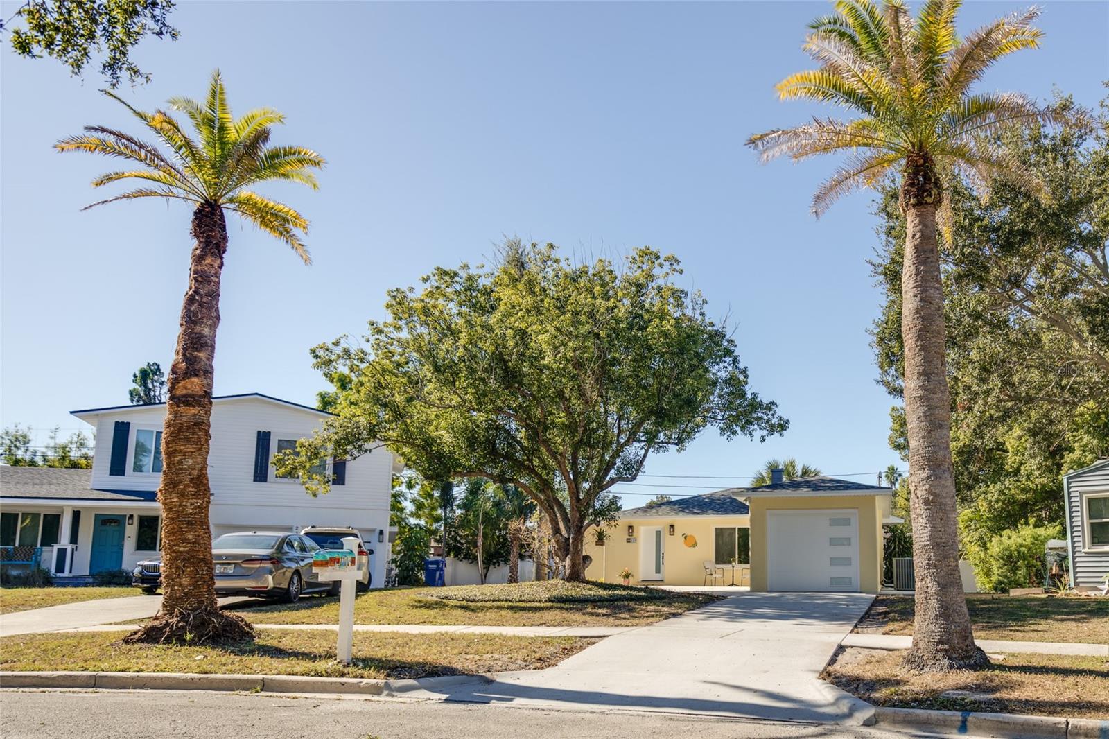 SHORE CREST - Residential