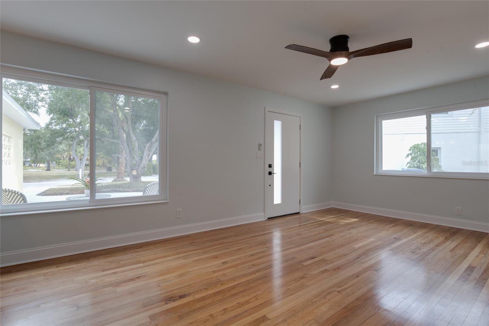 SHORE CREST - Residential