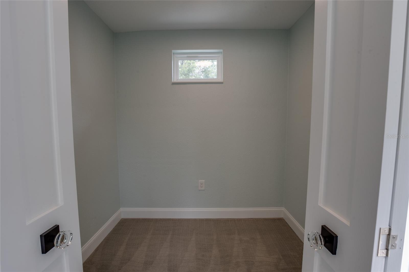 SHORE CREST - Residential