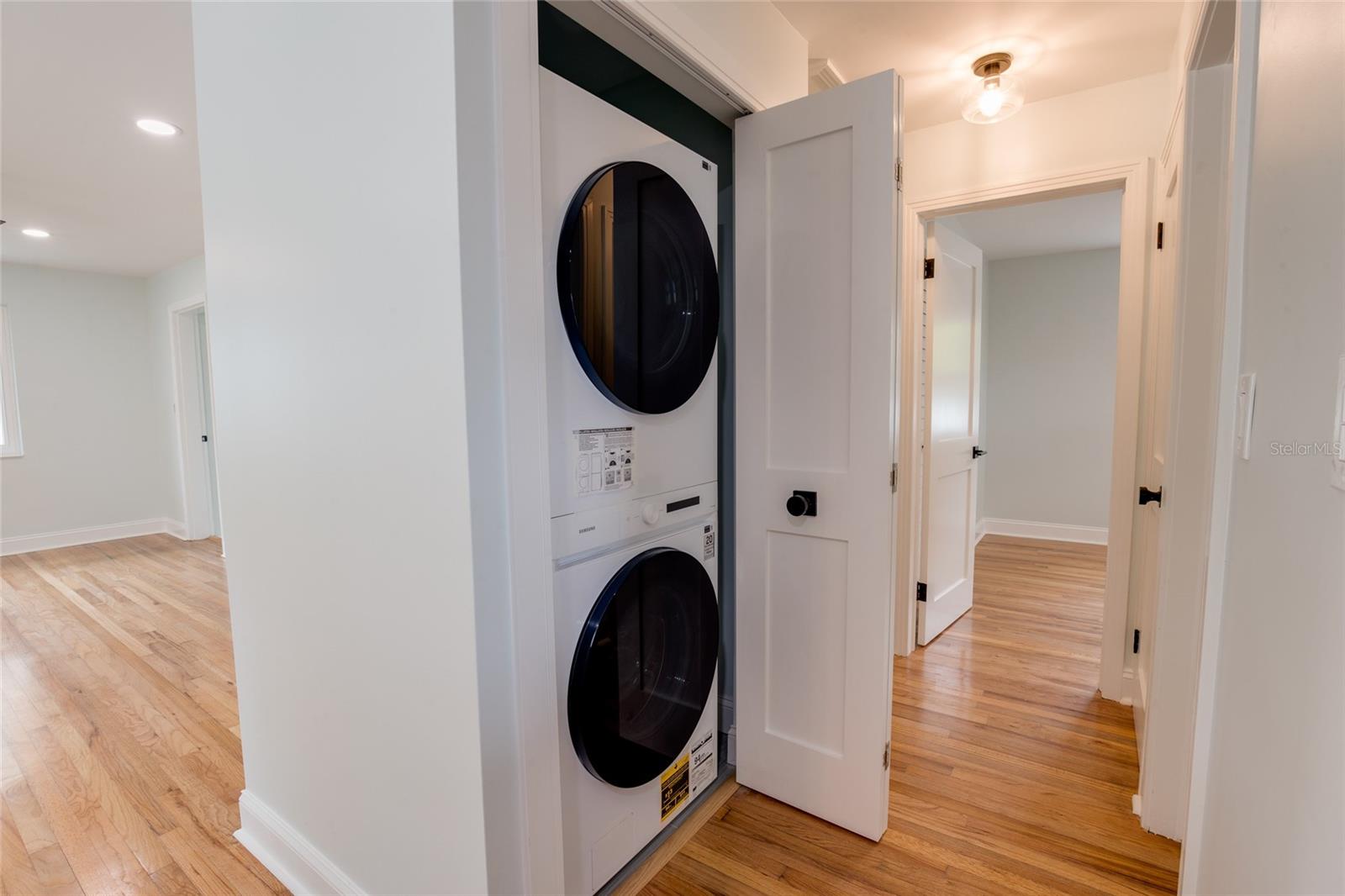 SHORE CREST - Residential