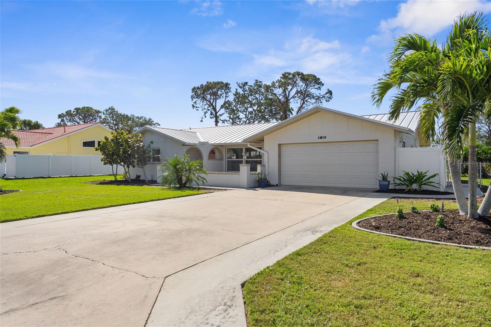201 CAVALLINI DRIVE