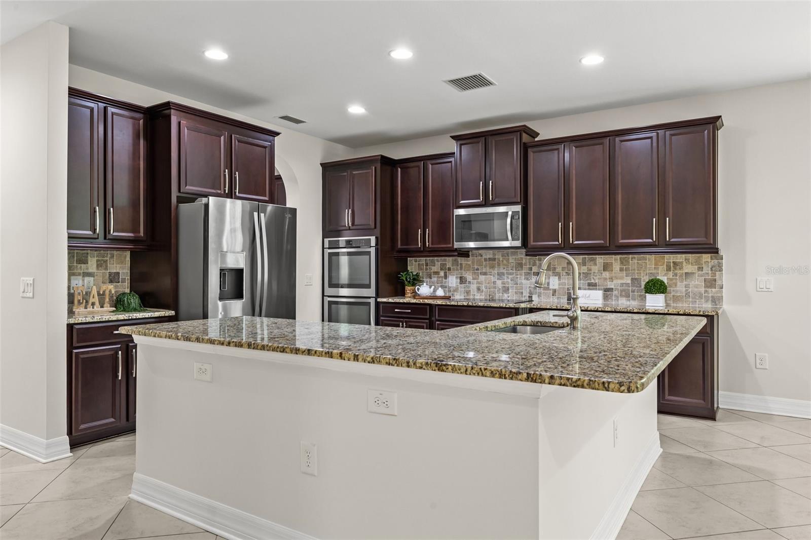 SEVEN OAKS PRCL C-1A & C-1B - Residential