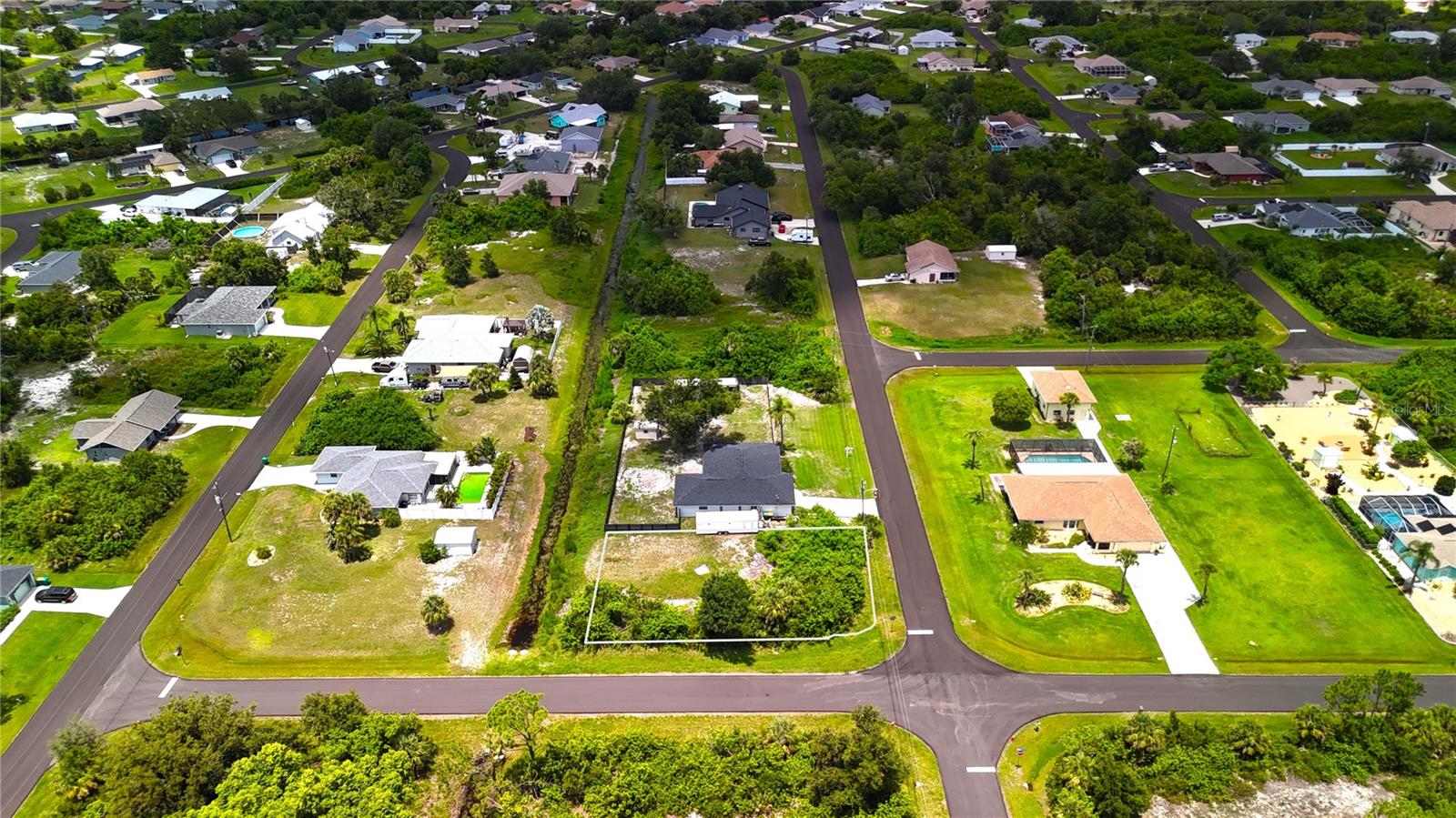 PORT CHARLOTTE SEC 062 - Land