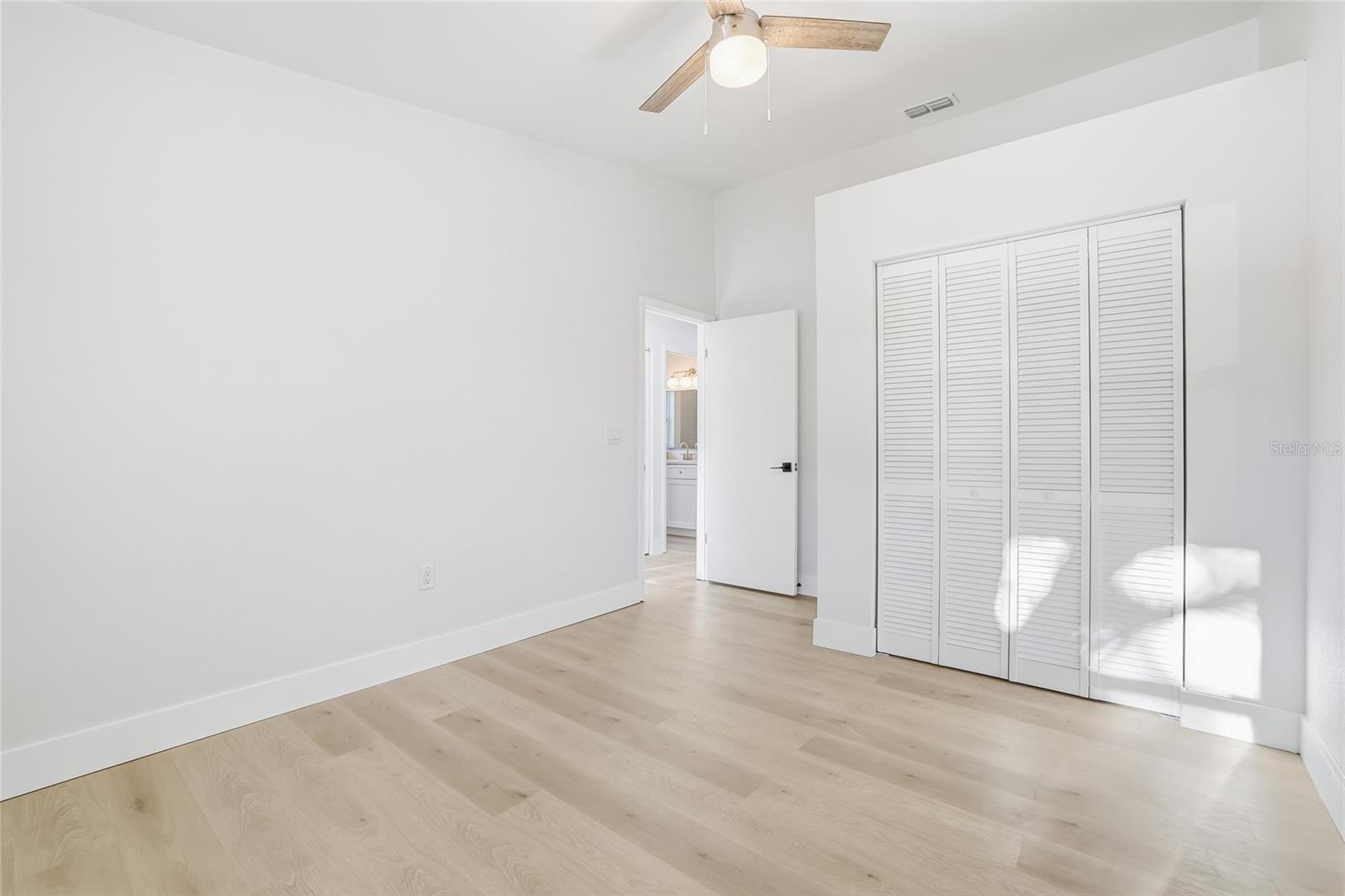 BONNIE GLYNN PH ONE-A - Residential