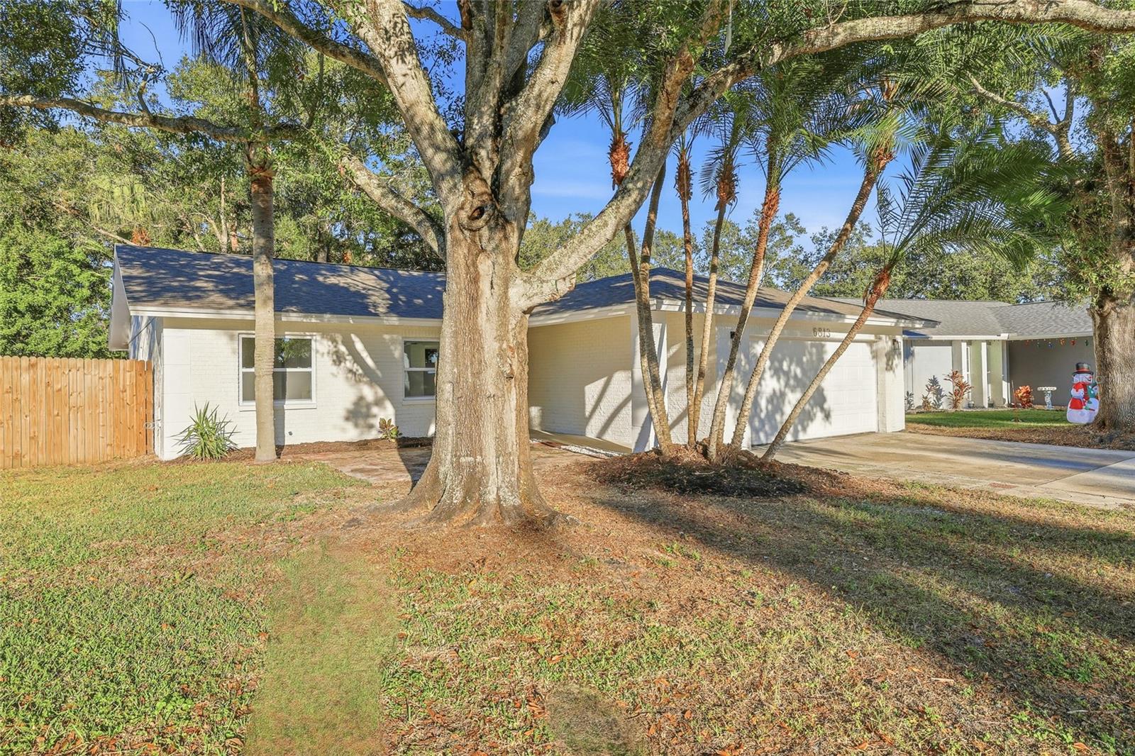 BONNIE GLYNN PH ONE-A - Residential