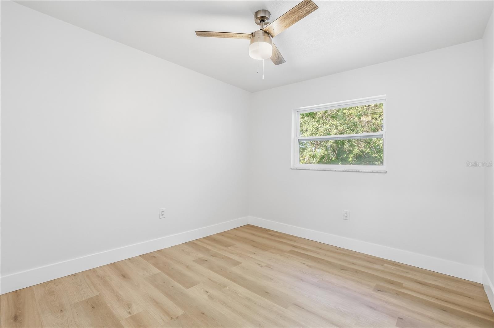 BONNIE GLYNN PH ONE-A - Residential