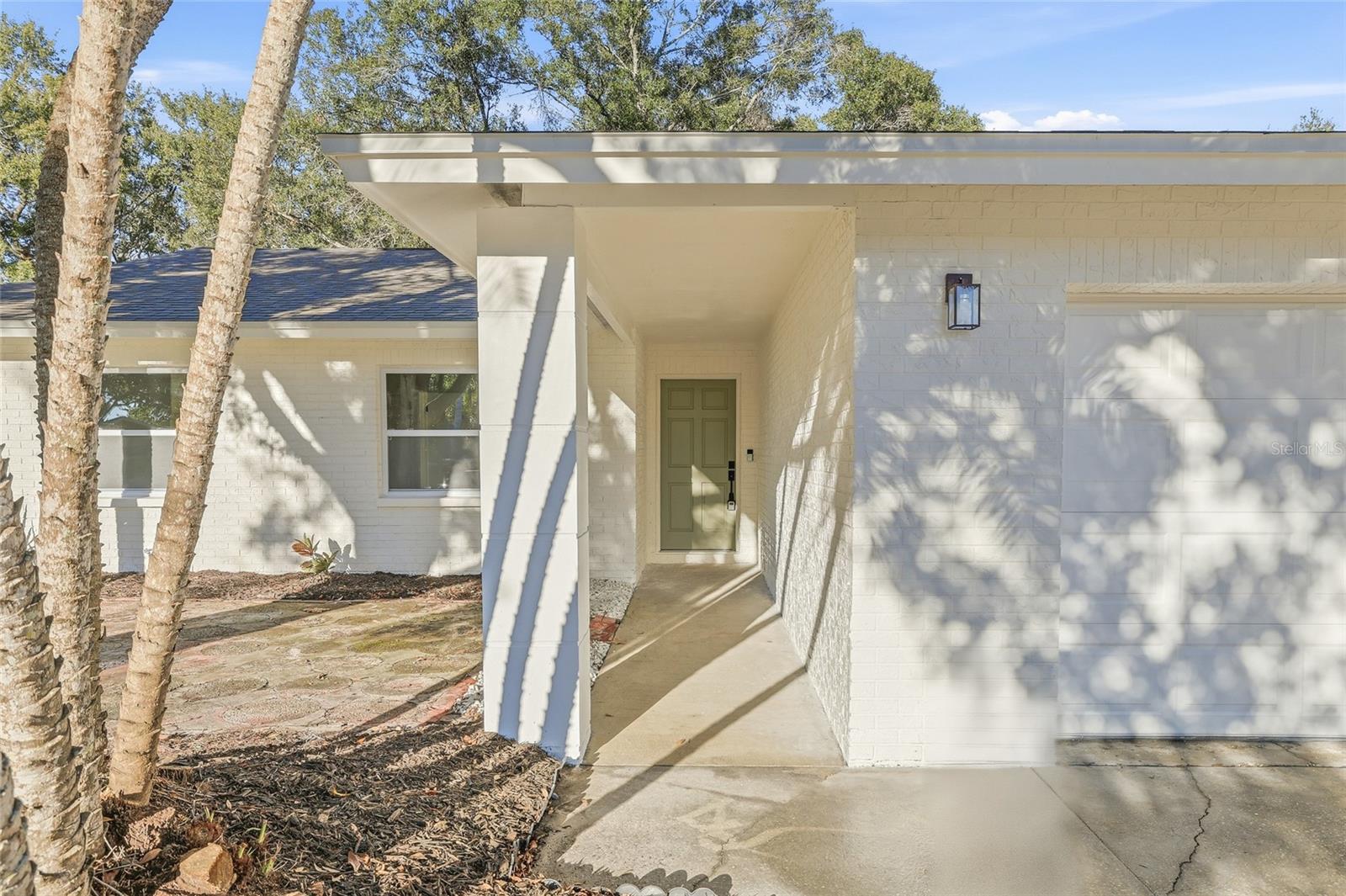 BONNIE GLYNN PH ONE-A - Residential