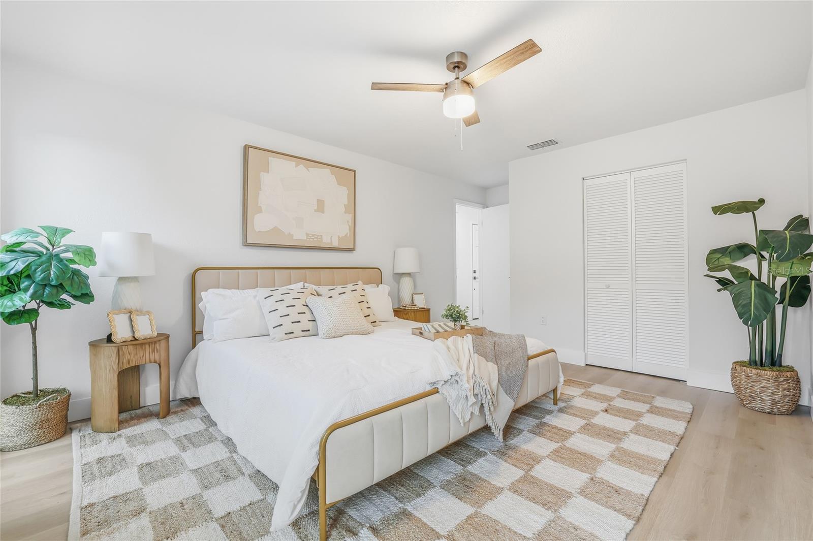 BONNIE GLYNN PH ONE-A - Residential