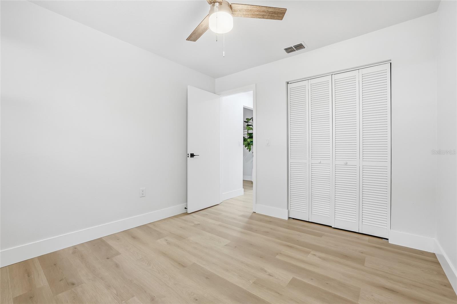 BONNIE GLYNN PH ONE-A - Residential