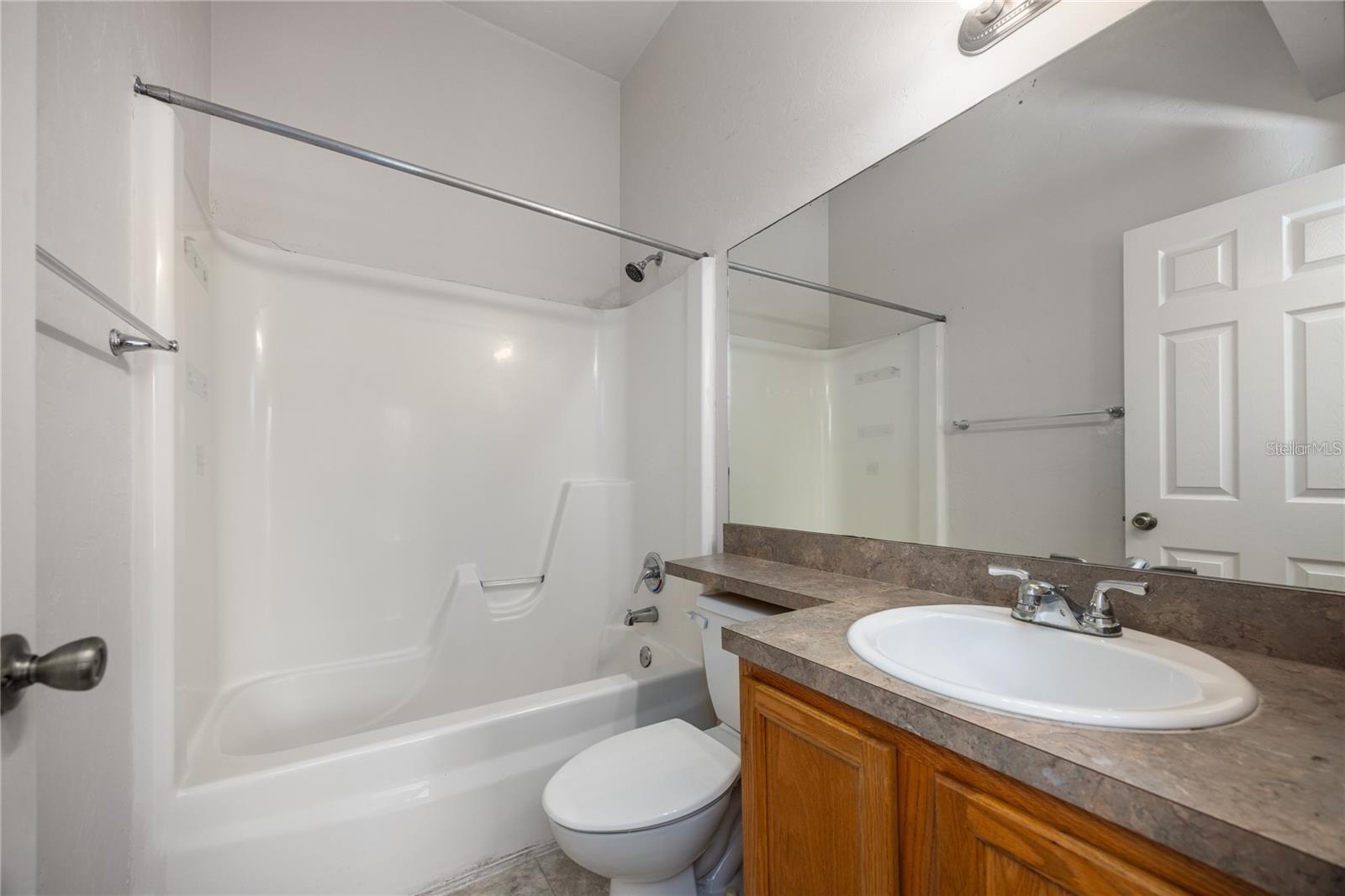 VICTORIA STATION - Residential