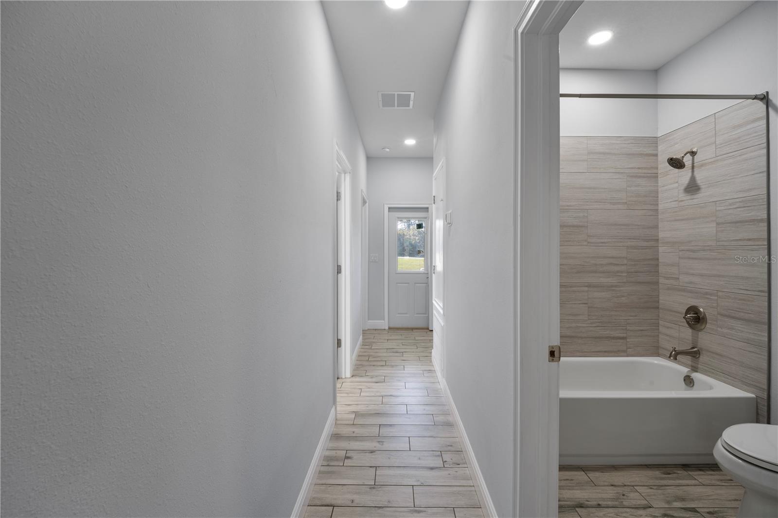 LAKE PIERCE HEIGHTS RESUB PT & LAKE PIERCE HEIGHTS - Residential