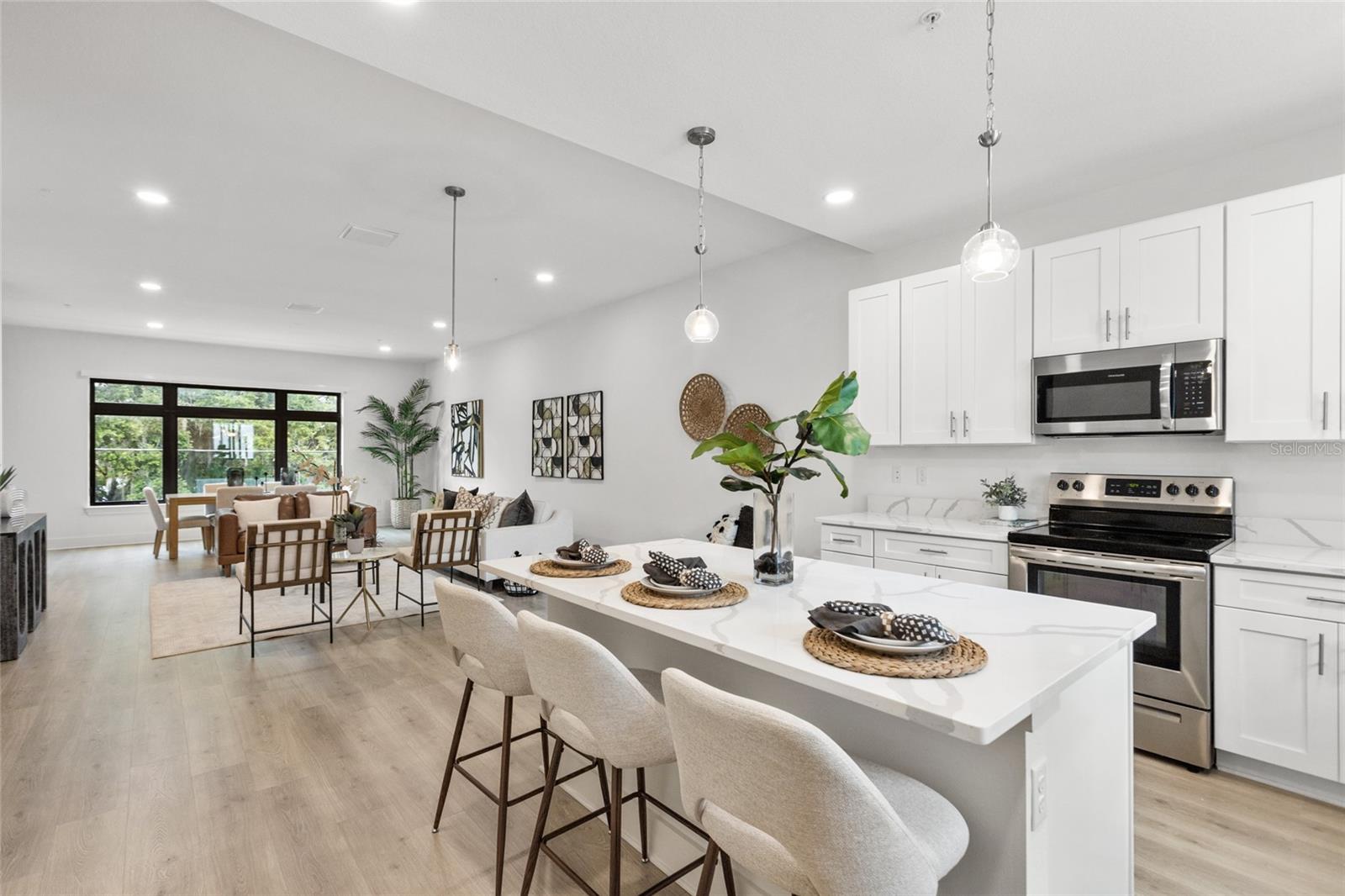 IRVING/PK TWNHMS - Residential Lease