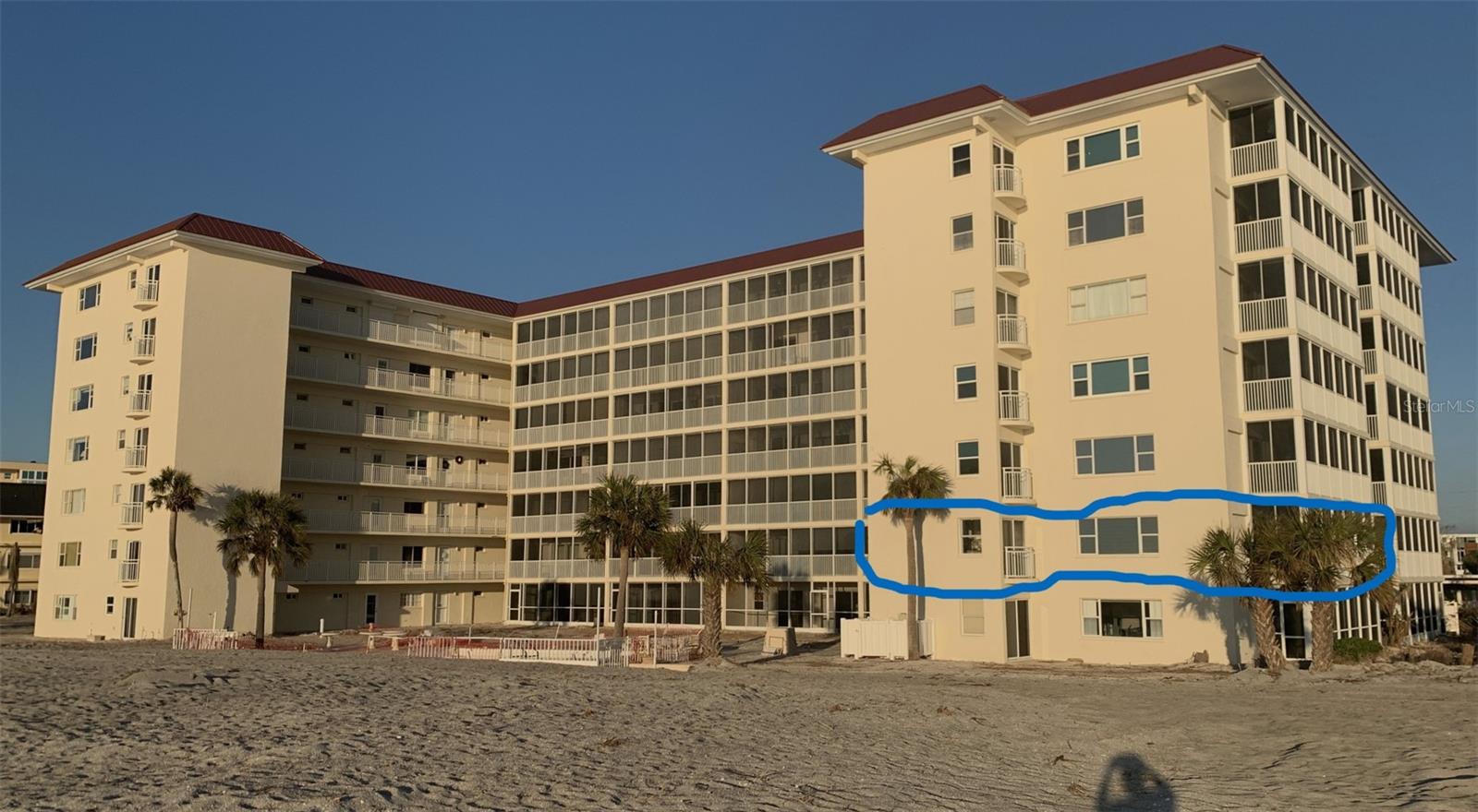 TOWERS - Residential Lease