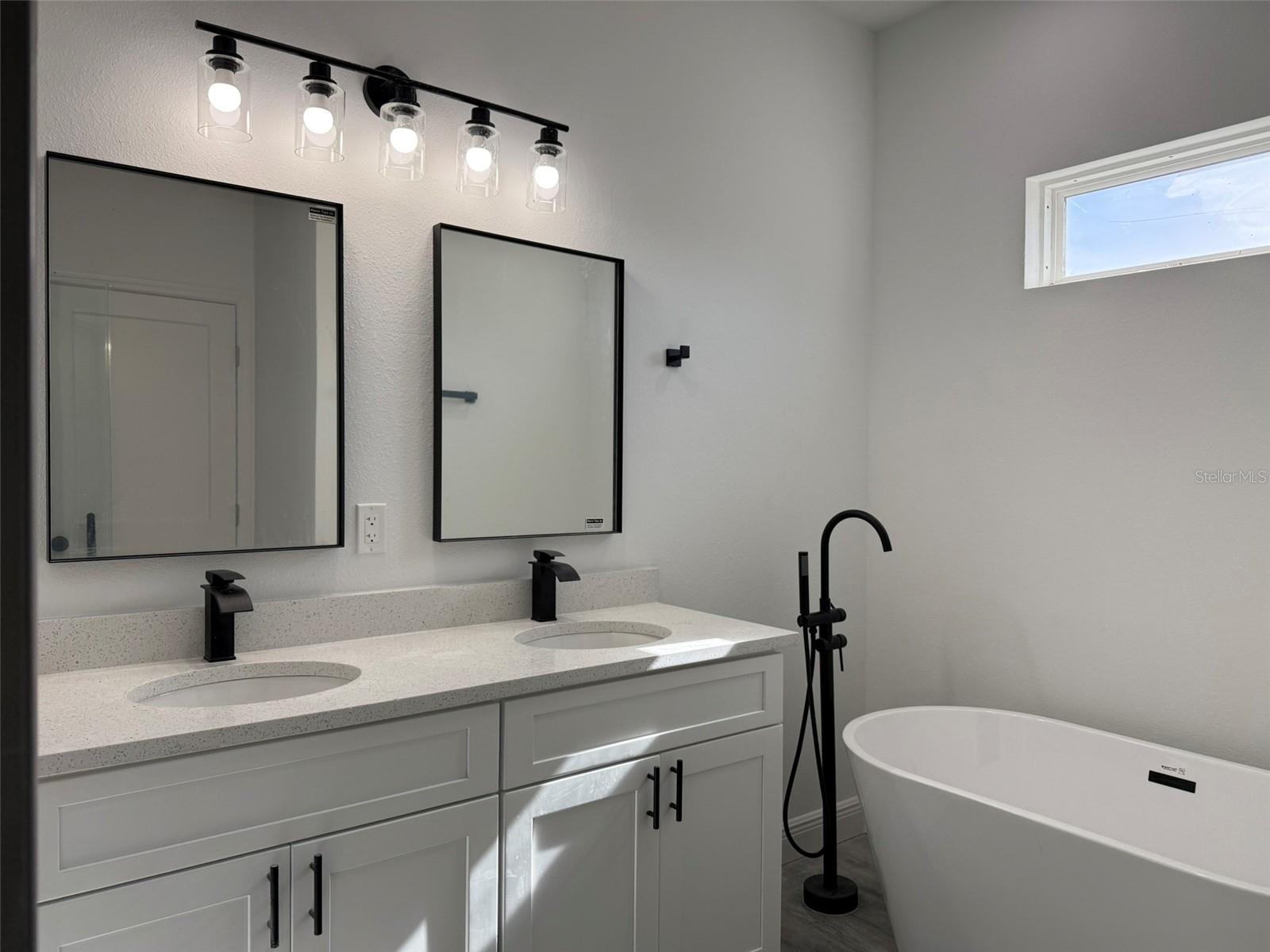 MARION OAKS UNIT 5 - Residential