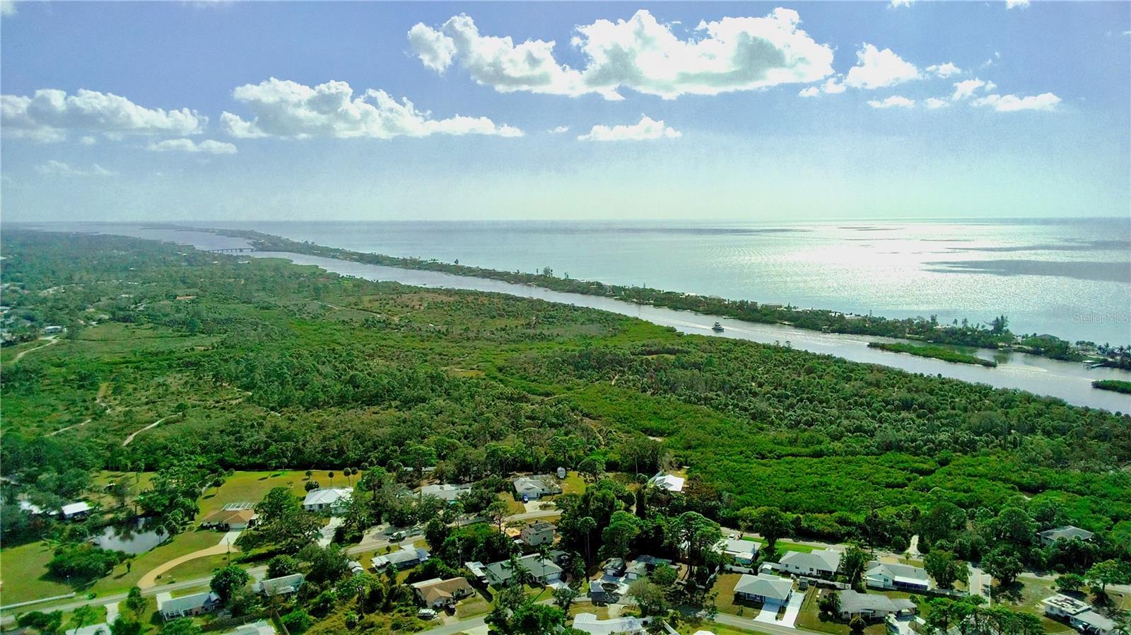 SOUTH VENICE - Residential