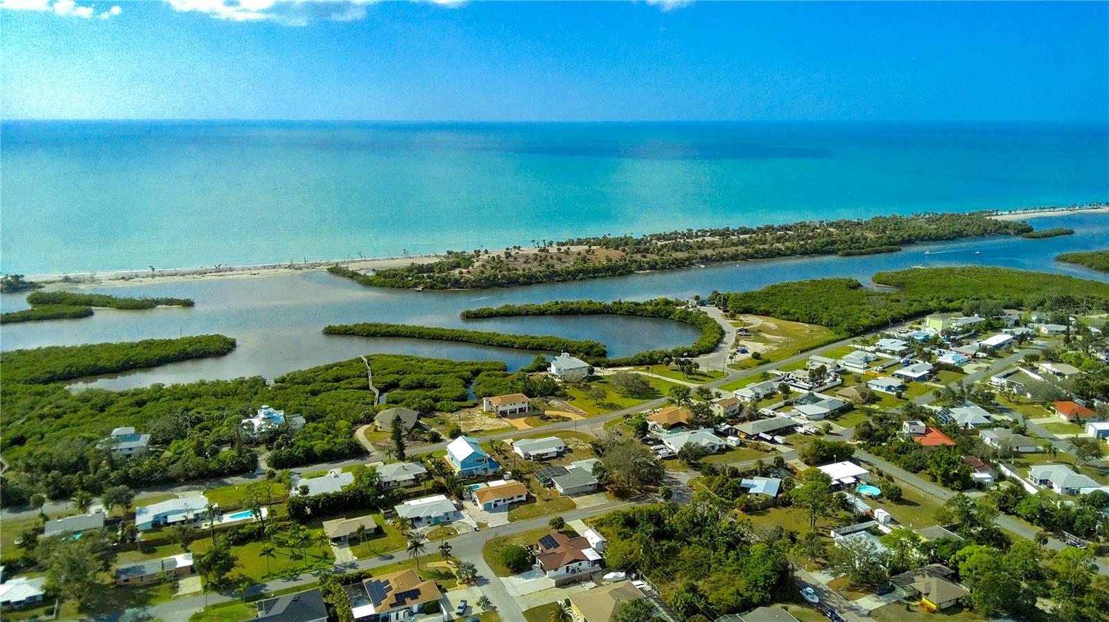 SOUTH VENICE - Residential