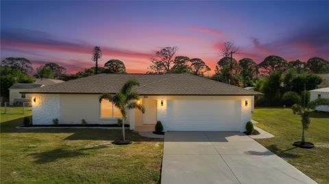 Photo of 1461 Royal Road, Venice, FL 34293 (MLS # A4676205)