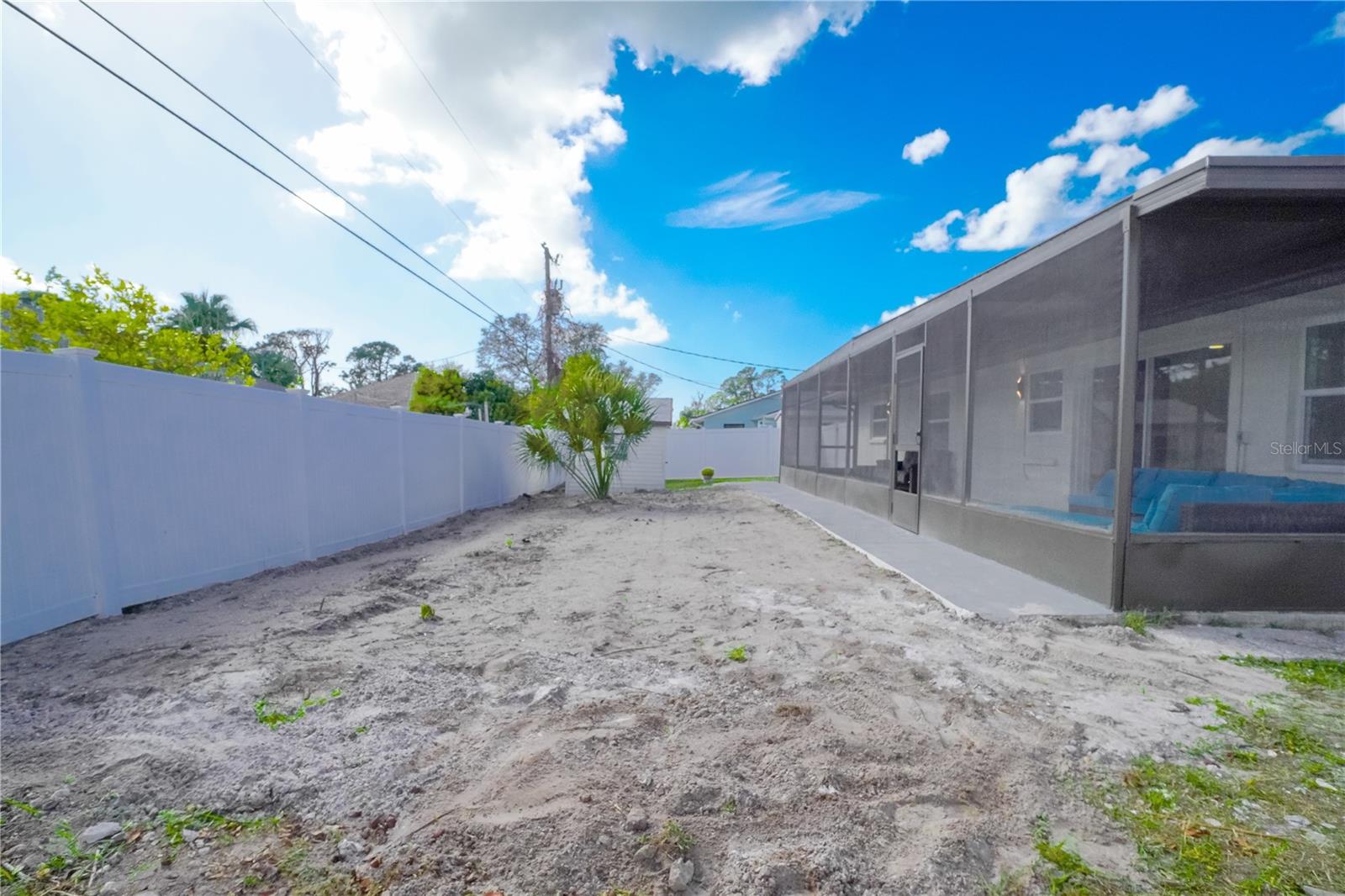 SOUTH VENICE - Residential