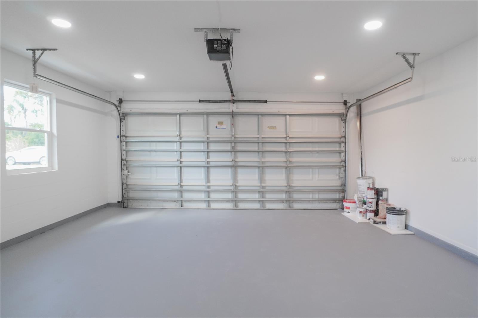 SOUTH VENICE - Residential