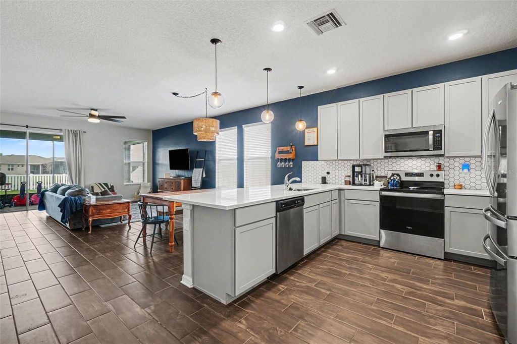 Photo of 4415 Windy Hammock Way, Palmetto, FL 34221 (MLS # S5144010)