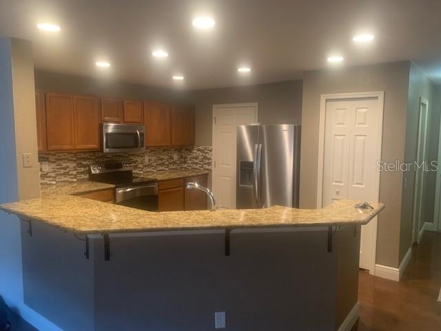 WEDGEWOOD TWNHMS - Residential Lease