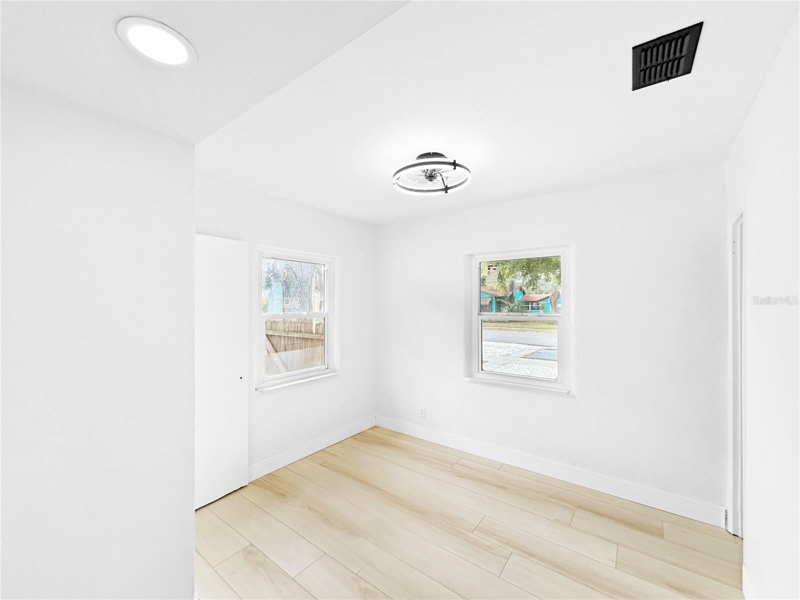 ARDMORE HEIGHTS - Residential