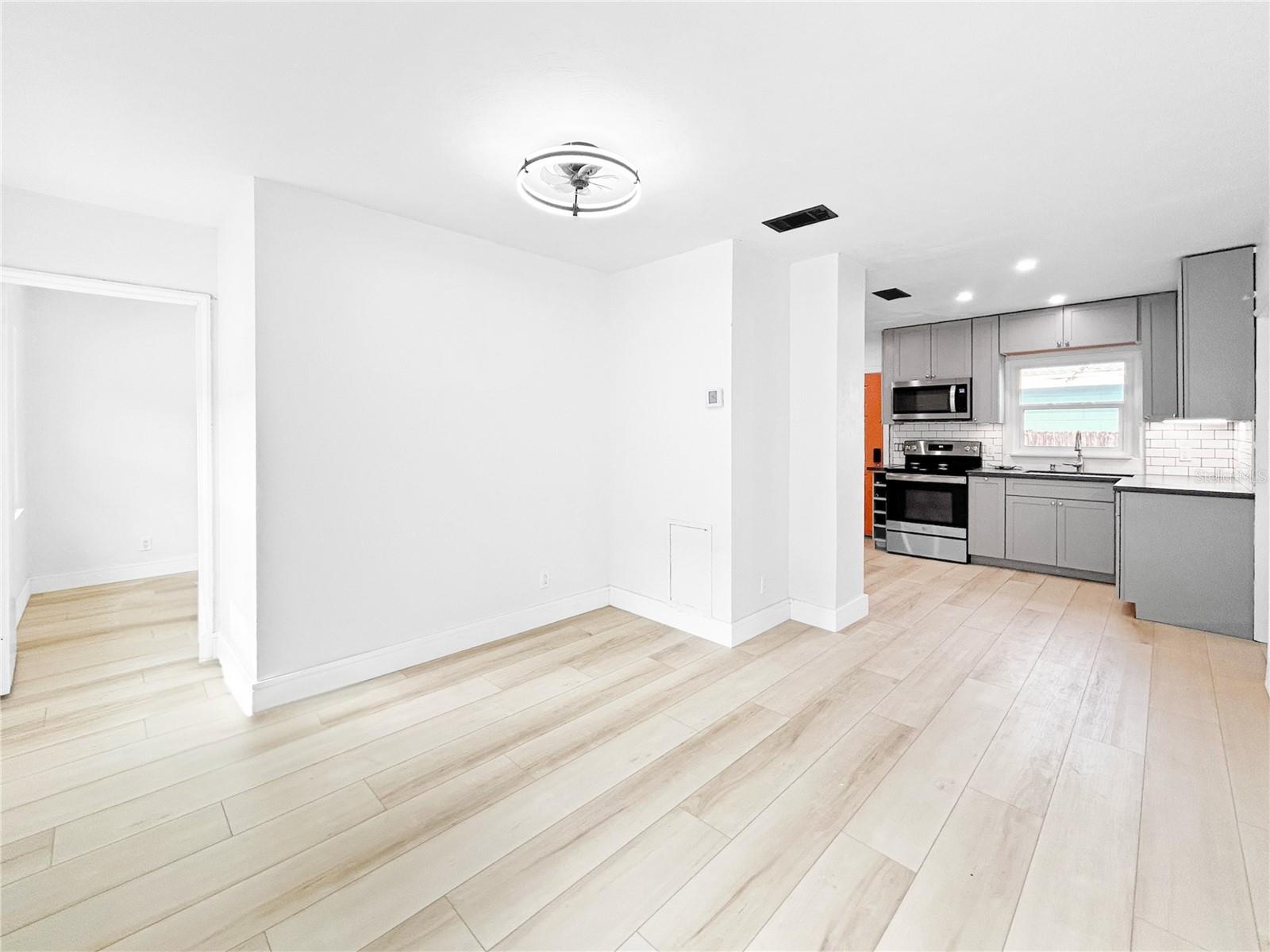 ARDMORE HEIGHTS - Residential