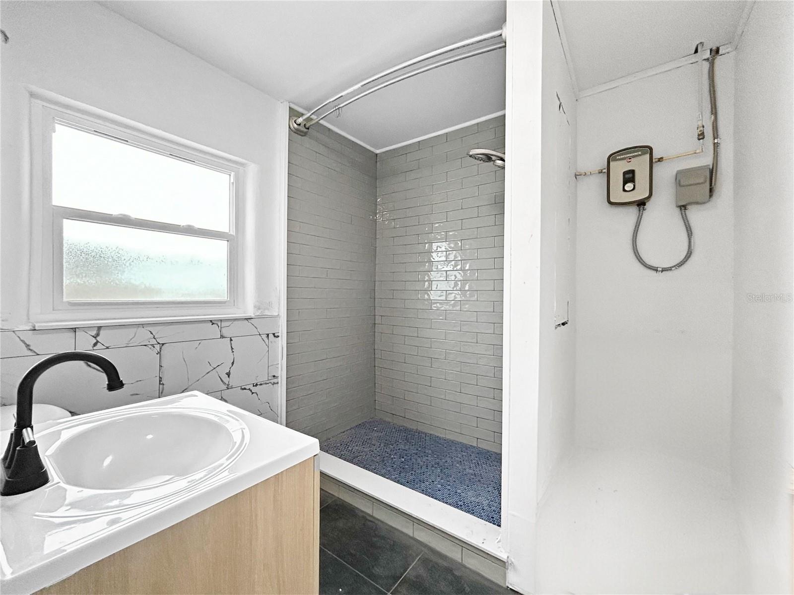 ARDMORE HEIGHTS - Residential