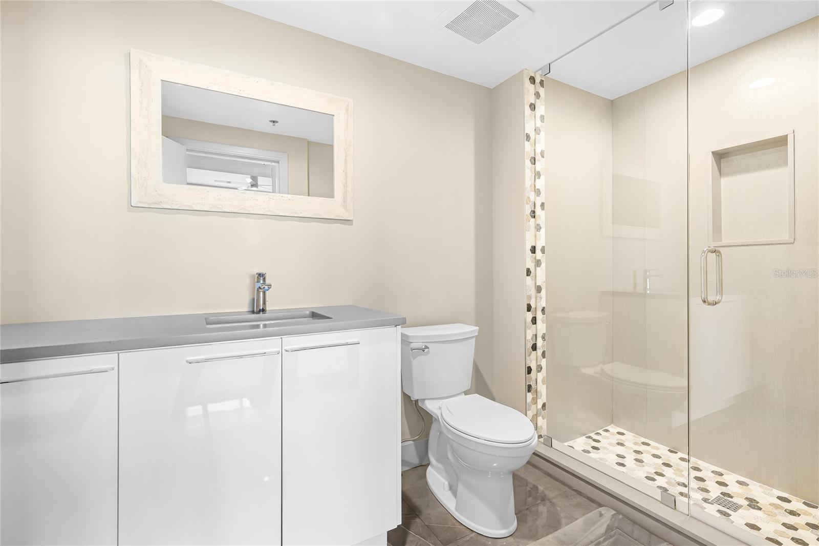 PIERRE - Residential