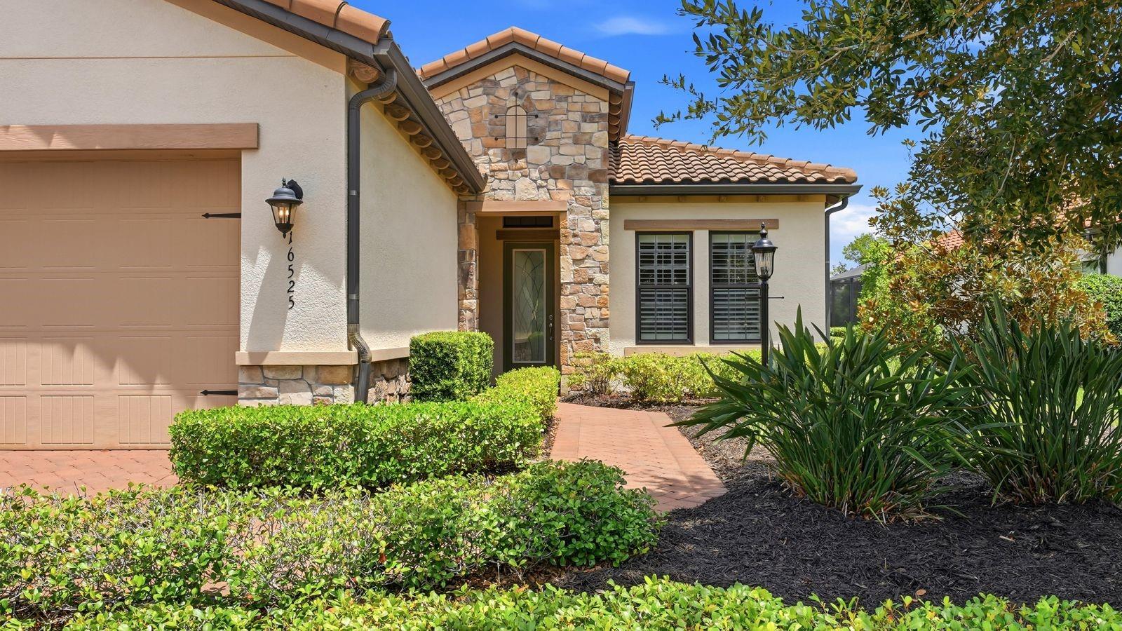 16525 HILLSIDE CIRCLE
