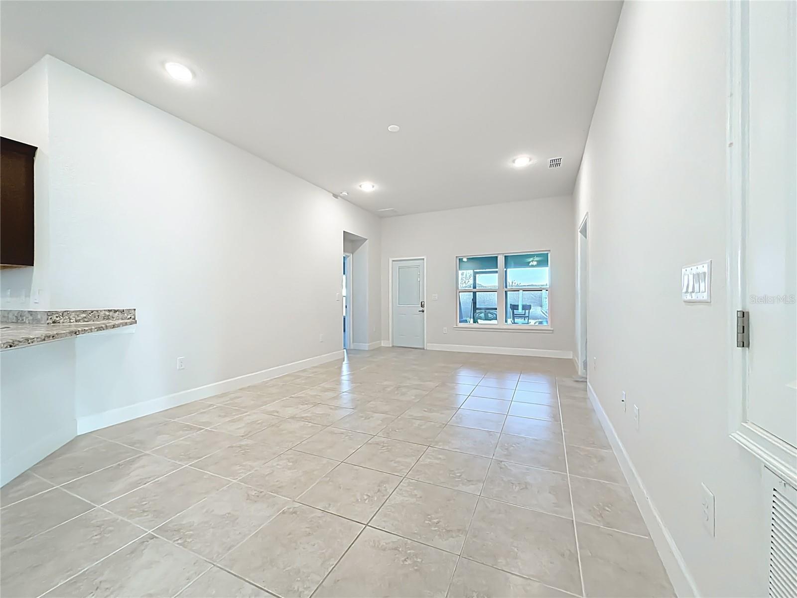 1106 YUMURI STREET