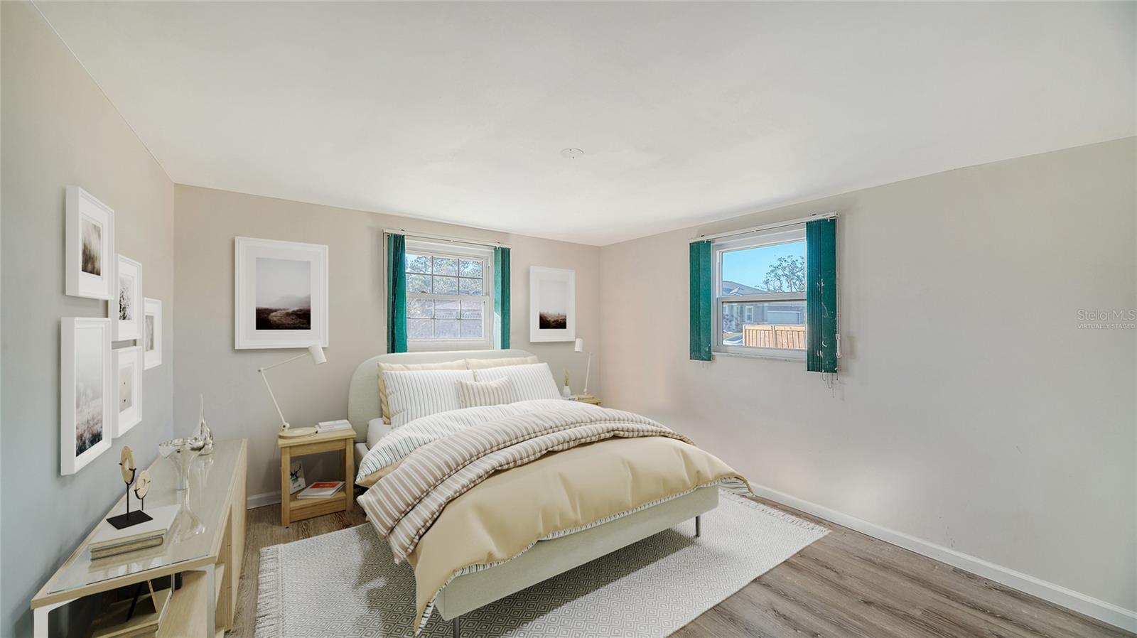 SOUTH VENICE - Residential